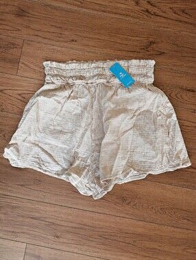 Cupshe Light Cream High Waisted Paperbag Linen-Blend Women’s Shorts NWT SMALL